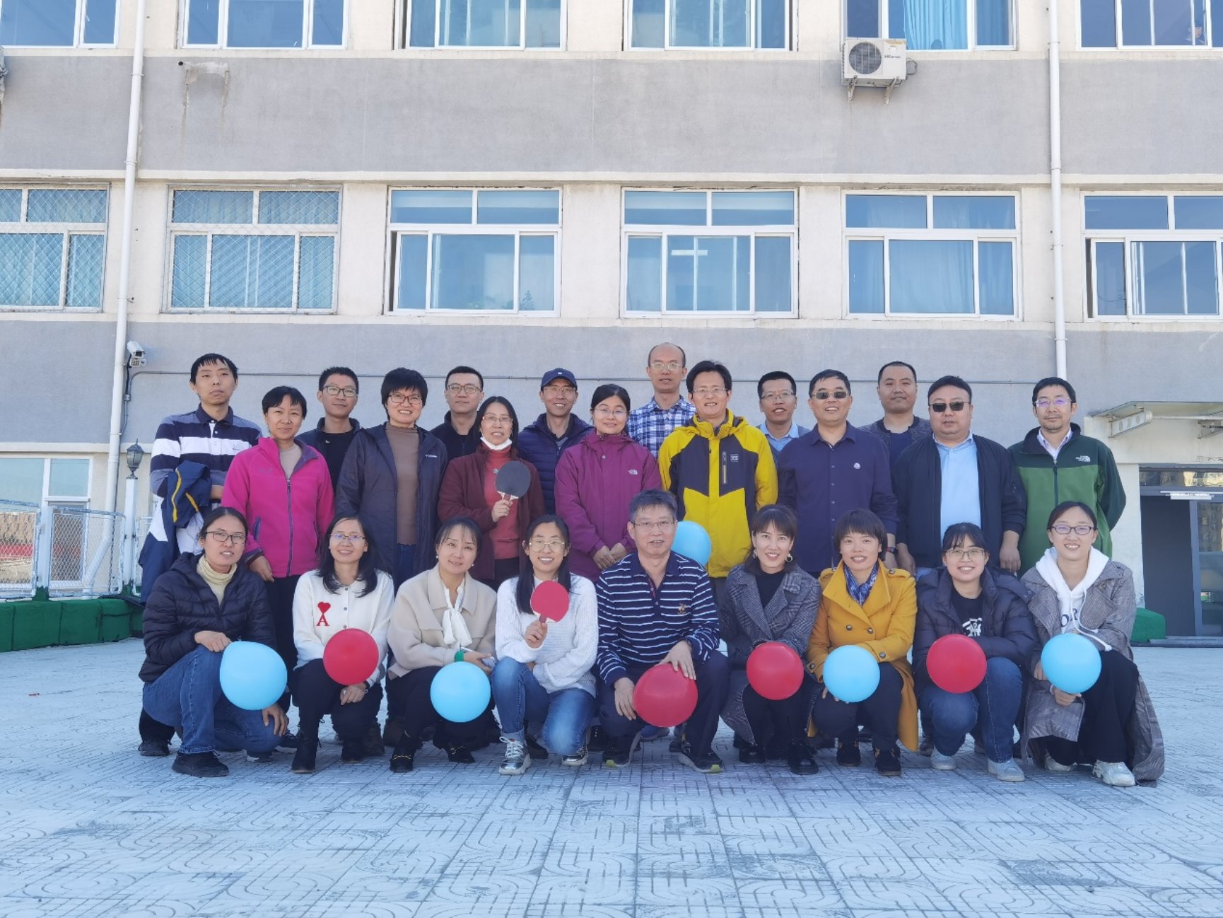 F:\MyDoc\博彩网址
学院实验室工作\活动照片\IMG_20211022_131651.jpg